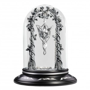 LOTR - Arwen Evenstar Display