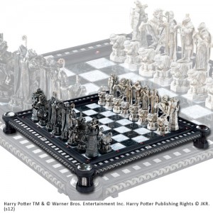 Harry Potter - Final Challenge Chess Set