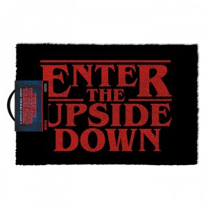 Doormat Stranger Things enter the upside down