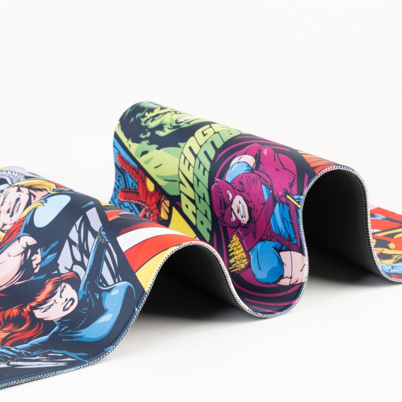Marvel Characters XL Deskmat